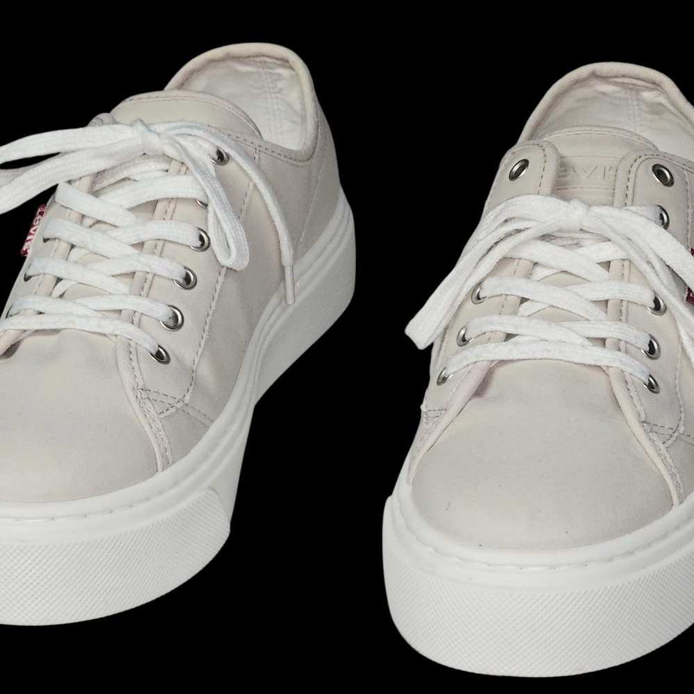 Levi's Classic Platform Size 8.5 Tan W/White Soles Sneakers - Picture 7 of 9